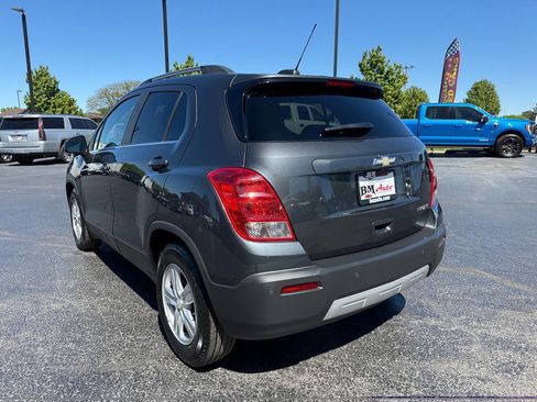 Used 2016 Chevrolet Trax LT w/ LT Convenience Package FWD image 5