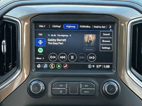 Used 2021 Chevrolet Silverado 1500 High Country image 12