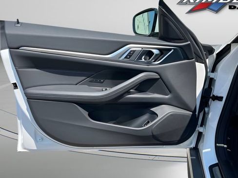 Used 2023 BMW i4 eDrive35 w/ Premium Package image 10