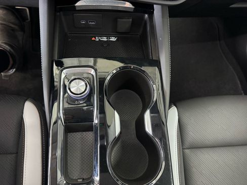 Used 2024 Buick Envision Sport Touring image 19