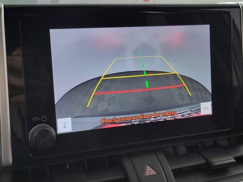 Used 2023 Toyota RAV4 XLE image 17