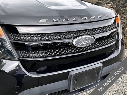 Used 2015 Ford Explorer Sport AWD/4WD image 23