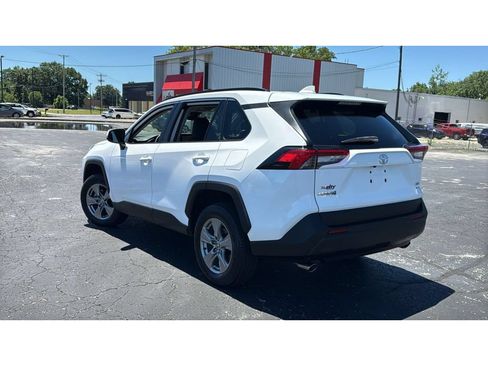Certified 2024 Toyota RAV4 XLE AWD/4WD image 6