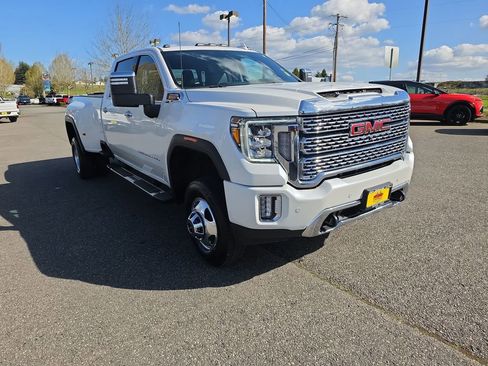 Certified 2021 GMC Sierra 3500 Denali w/ Denali Ultimate Package AWD/4WD image 8