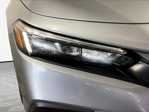 Used 2023 Honda Civic LX image 30