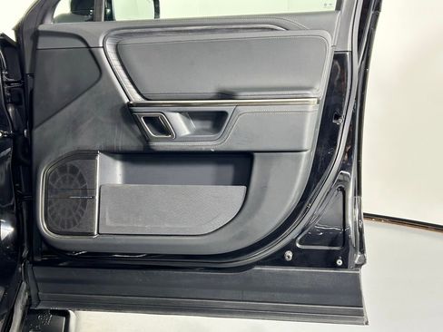 Used 2022 Rivian R1T Adventure image 9