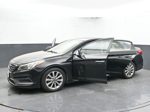 Used 2017 Hyundai Sonata Limited w/ Cargo Package FWD image 55