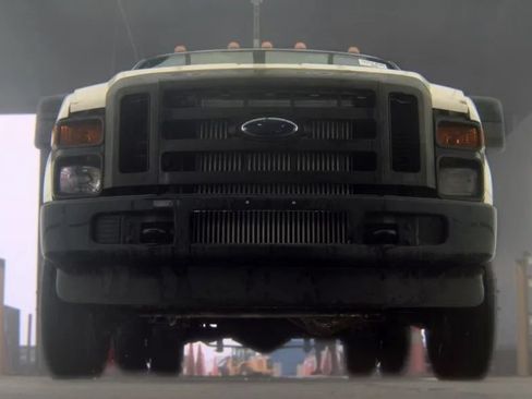 Used 2010 Ford F350 XLT AWD/4WD image 3