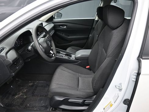 Used 2023 Honda Accord LX image 18