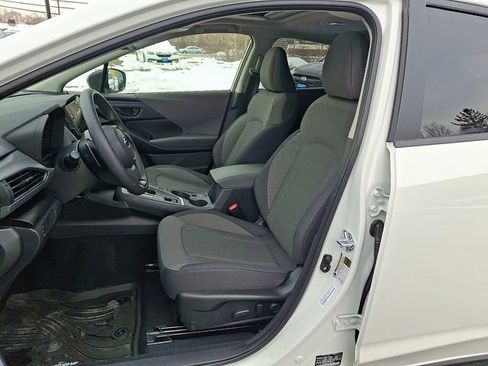 Used 2025 Subaru Crosstrek 2.0i Premium image 12