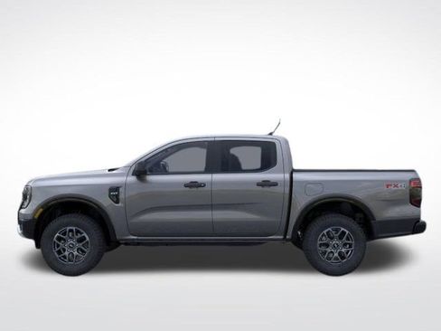 New 2025 Ford Ranger XLT w/ FX4 Off-Road Package image 3