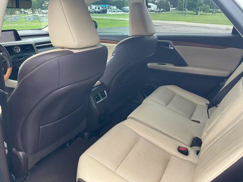 Used 2018 Lexus RX 350 FWD w/ Premium Package image 18