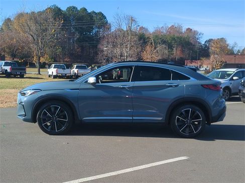 Used 2022 INFINITI QX55 Essential w/ Proassist Package image 10