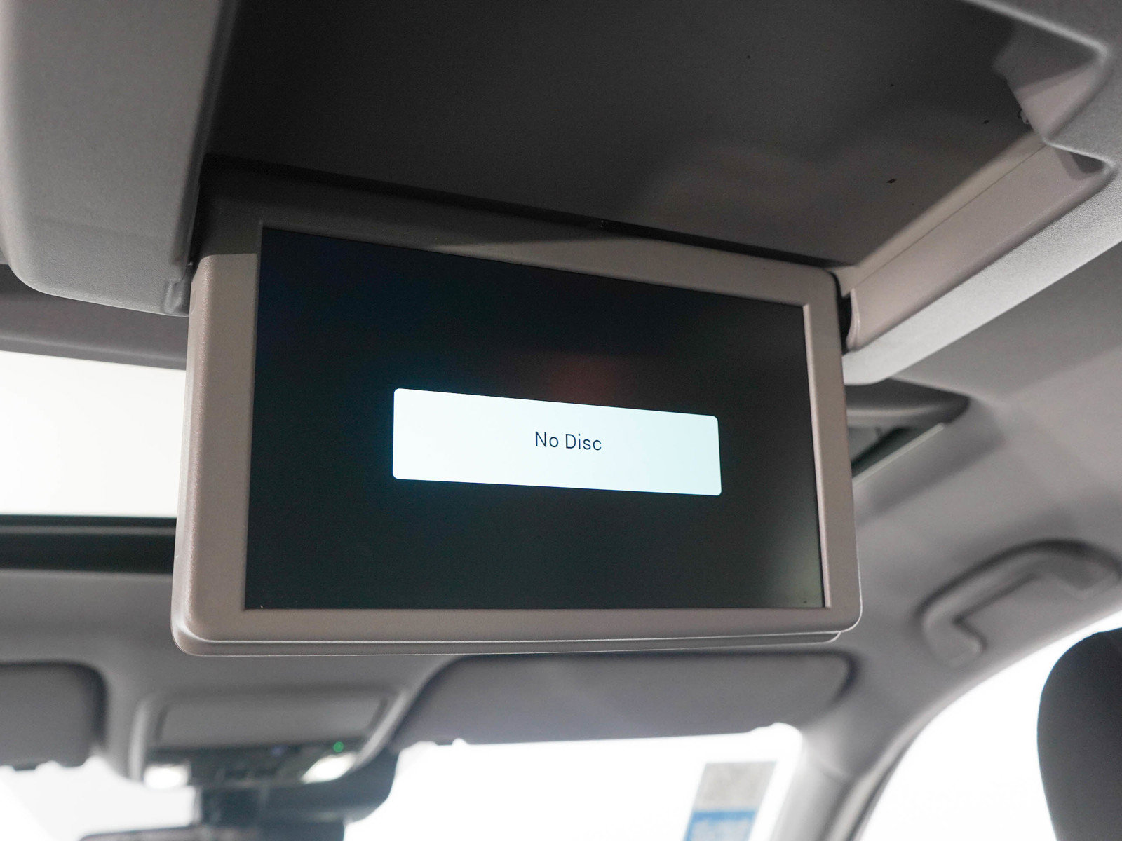 Used 2019 Honda Pilot Touring image 16