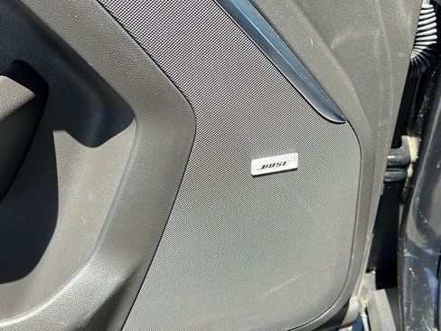 Certified 2025 GMC Yukon XL Denali AWD/4WD image 22