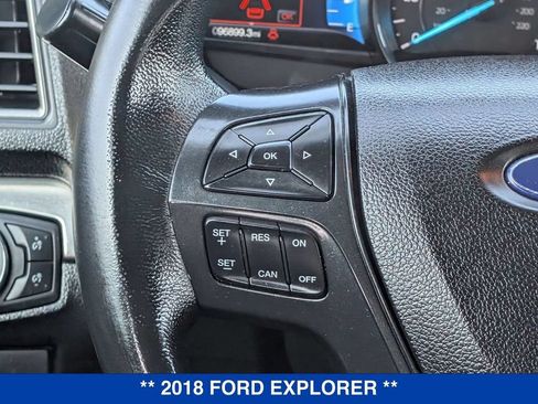 Used 2018 Ford Explorer XLT w/ Equipment Group 201A AWD/4WD image 34