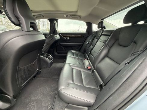 Used 2018 Volvo S90 T5 Momentum AWD/4WD image 21