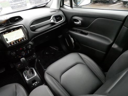 Used 2023 Jeep Renegade Limited AWD/4WD image 11