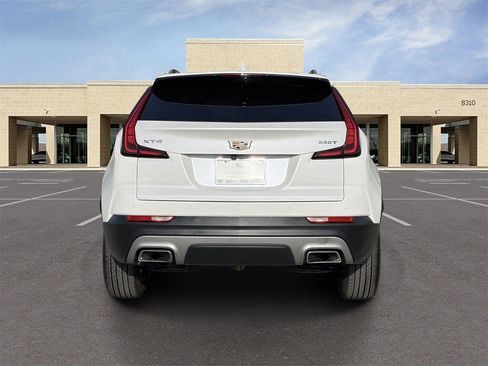 Certified 2023 Cadillac XT4 Premium Luxury image 6