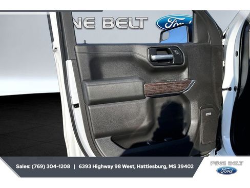 Used 2019 Chevrolet Silverado 1500 RST AWD/4WD image 18