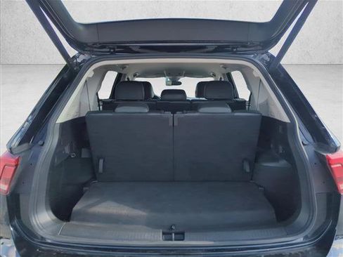 Used 2024 Volkswagen Tiguan SE FWD image 7