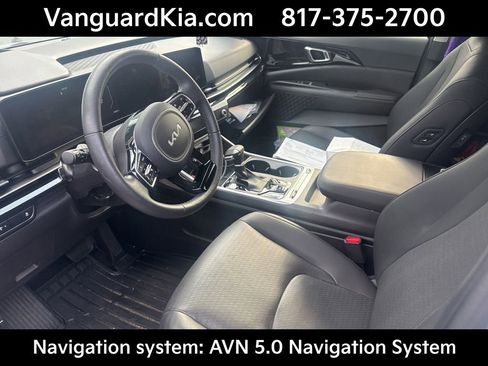 Used 2025 Kia Carnival SX Prestige FWD image 4