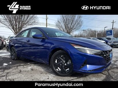 Certified 2023 Hyundai Elantra SEL w/ Preferred Accessory Package