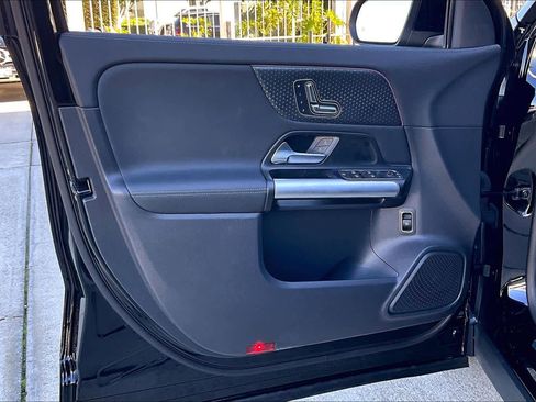 Used 2025 Mercedes-Benz GLA 250 GLA 250 image 22