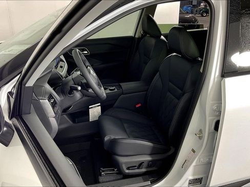 New 2026 Nissan Rogue Platinum w/ Platinum Premium Package image 14