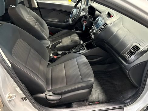 Used 2018 Kia Forte LX w/ LX Popular Package FWD image 13