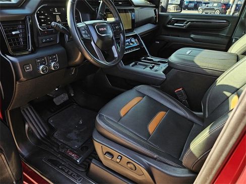 Used 2024 GMC Sierra 2500 AT4 w/ AT4 Premium Plus Package image 2