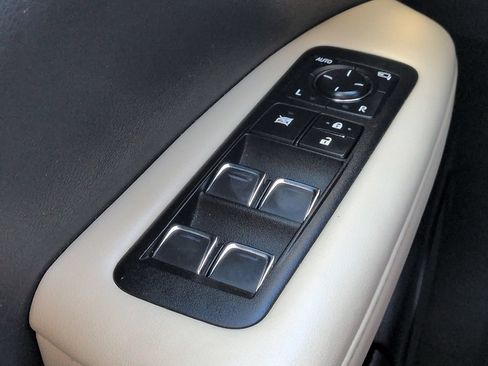Used 2021 Lexus RX 350 FWD w/ Accessory Package image 22