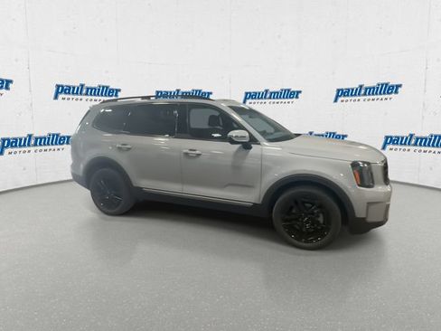 Used 2023 Kia Telluride EX X-Line AWD/4WD image 12