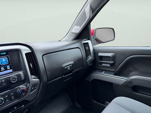 Used 2019 Chevrolet Silverado 1500 LT w/ LPO, Black Pack image 26