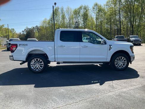 New 2026 Ford F150 XLT w/ Equipment Group 302A MID AWD/4WD image 4