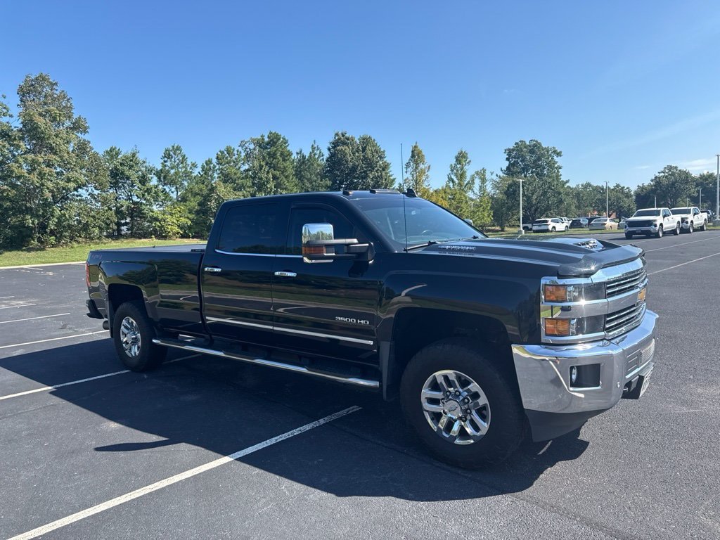 Used 2018 Chevrolet Silverado 3500 LTZ w/ Duramax Plus Package AWD/4WD image 3