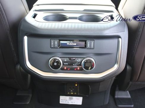 New 2026 Ford Expedition Platinum w/ Platinum Ultimate Package image 11