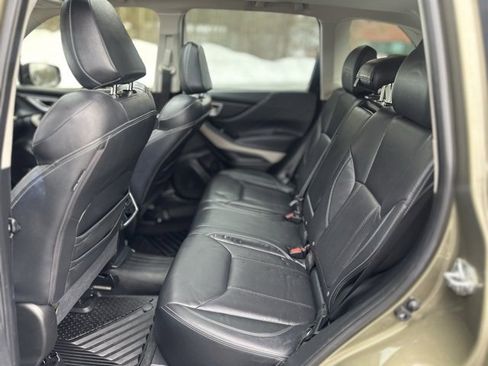 Used 2022 Subaru Forester Limited image 20