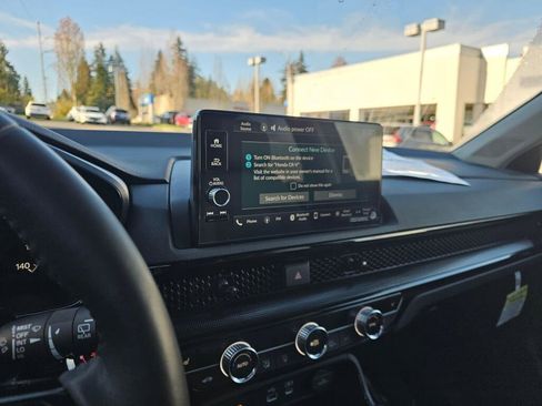 Used 2025 Honda CR-V EX-L image 25