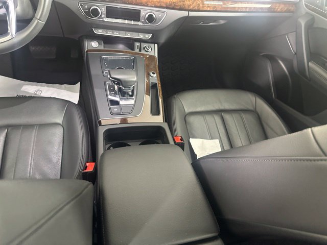 Used 2020 Audi Q5 2.0T Premium Plus AWD/4WD image 23