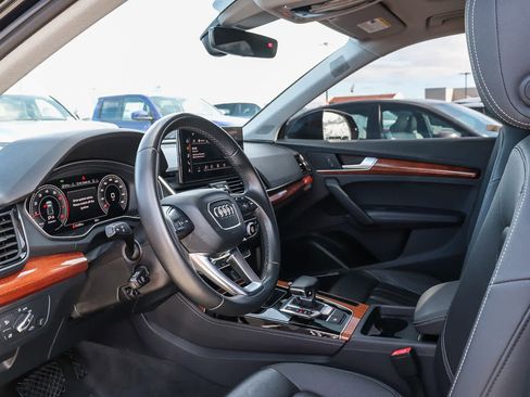 Used 2023 Audi Q5 2.0T Premium Plus image 24
