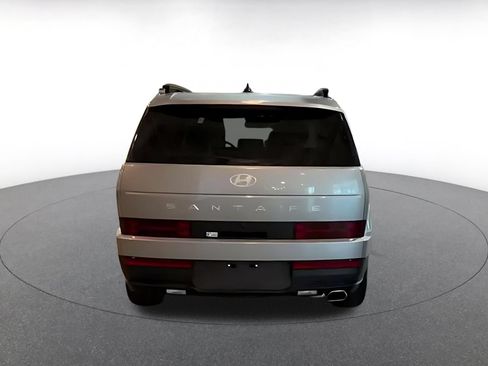 Used 2026 Hyundai Santa Fe SEL FWD image 12