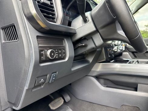 New 2026 Ford F350 Lariat w/ Black Appearance Package AWD/4WD image 17