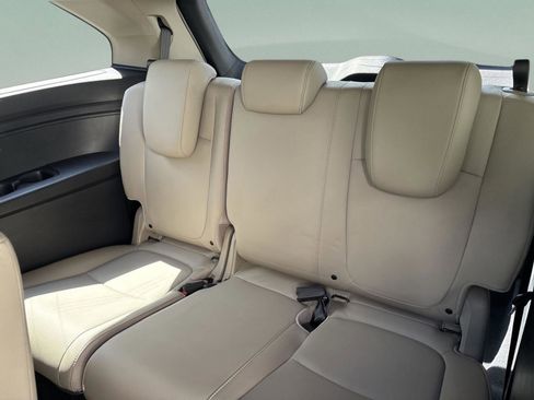 Used 2019 Honda Odyssey EX-L image 19