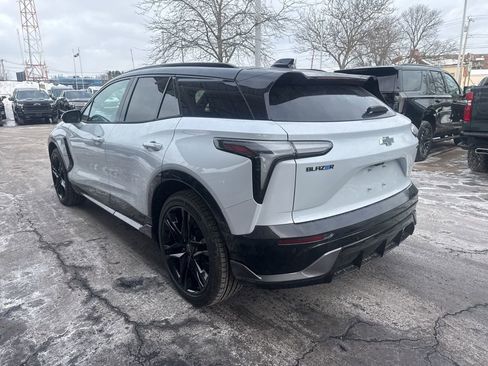 New 2026 Chevrolet Blazer EV SS image 5