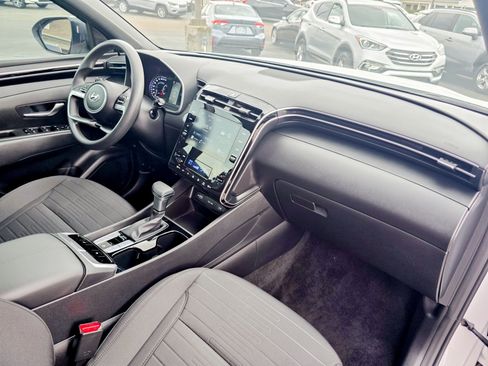 Used 2024 Hyundai Santa Cruz SEL image 9