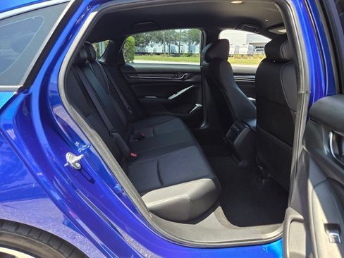 Used 2021 Honda Accord Sport image 17