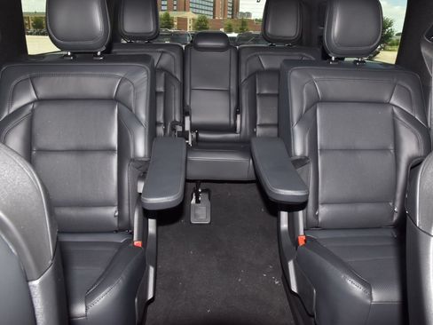 New 2026 Lincoln Navigator Reserve w/ Jet Appearance Package AWD/4WD image 21