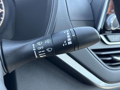 Certified 2025 Nissan Altima 2.5 S image 16