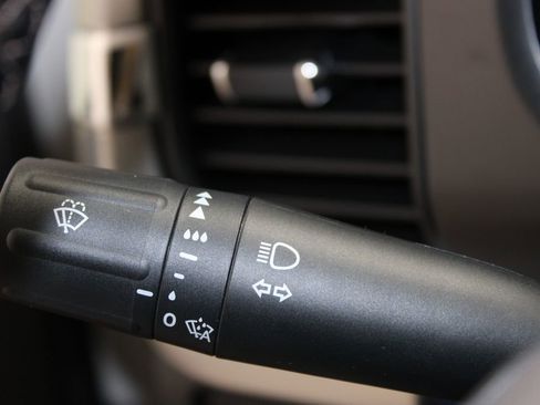 New 2025 Ford F150 Lariat w/ Equipment Group 502A High image 52